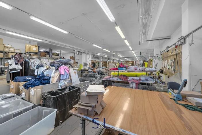 Prodej obchodního prostoru, Nový Bor, Hálkova, 650 m2