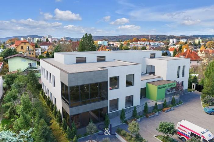 Prodej obchodního prostoru, Nový Bor, Hálkova, 650 m2