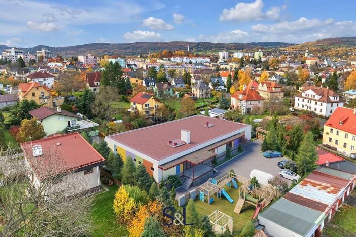 Prodej výrobních prostor, Nový Bor, Hálkova, 650 m2