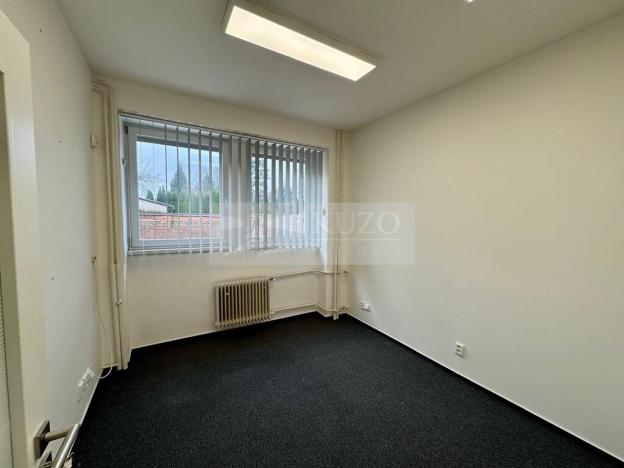 Pronájem kanceláře, Mladá Boleslav - Mladá Boleslav II, Máchova, 291 m2