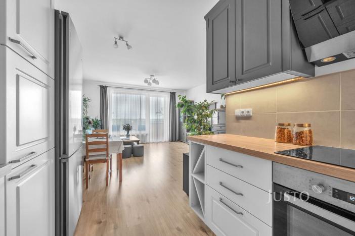 Prodej bytu 2+kk, Praha, U konečné, 61 m2