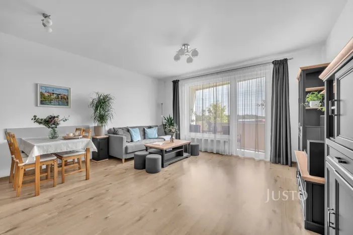 Prodej bytu 2+kk, Praha, U konečné, 61 m2