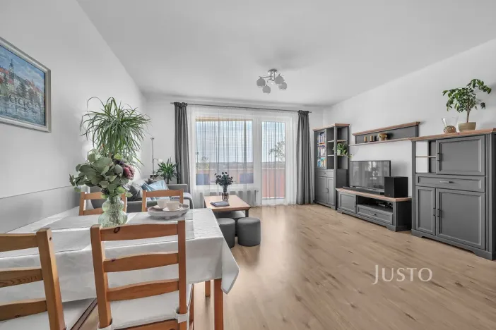 Prodej bytu 2+kk, Praha, U konečné, 61 m2