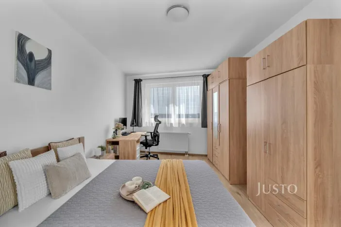 Prodej bytu 2+kk, Praha, U konečné, 61 m2