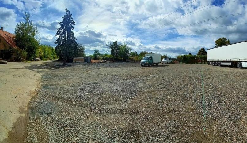 Pronájem komerčního pozemku, Třebotov, Pod Vsí, 300 m2