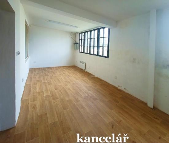 Pronájem skladu, Jílové u Prahy, Masarykovo náměstí, 500 m2