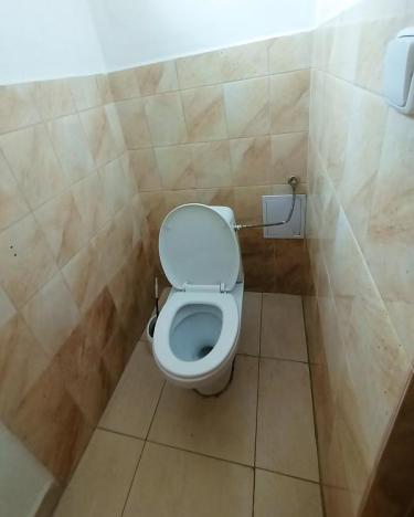 Pronájem skladu, Jílové u Prahy, Masarykovo náměstí, 500 m2