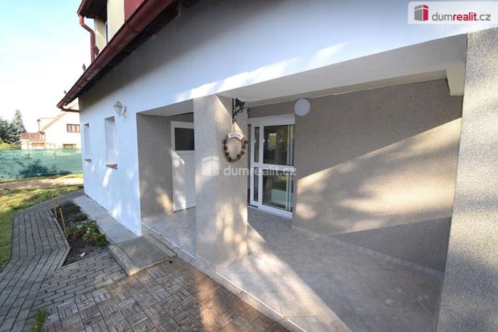 Pronájem rodinného domu, Jesenice, Na Veselí, 150 m2