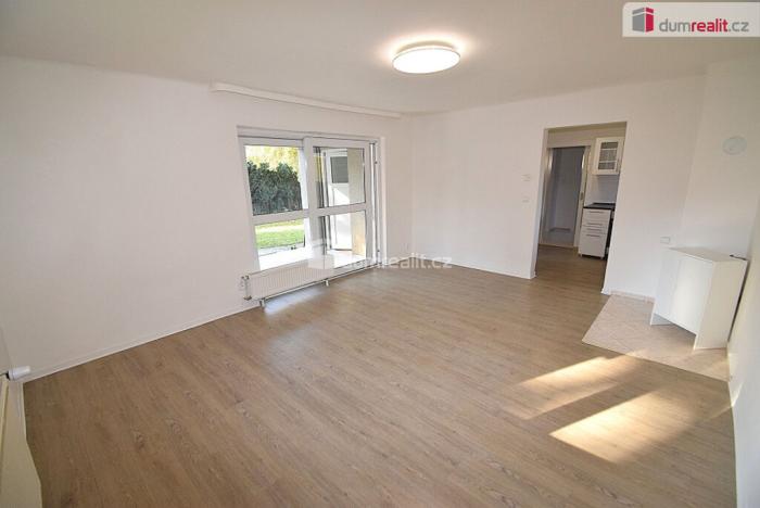 Pronájem rodinného domu, Jesenice, Na Veselí, 150 m2