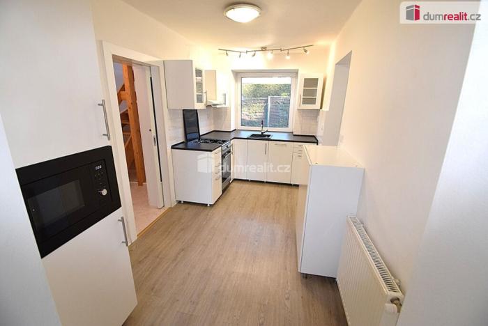 Pronájem rodinného domu, Jesenice, Na Veselí, 150 m2