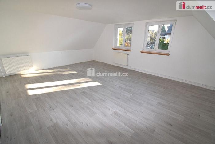 Pronájem rodinného domu, Jesenice, Na Veselí, 150 m2