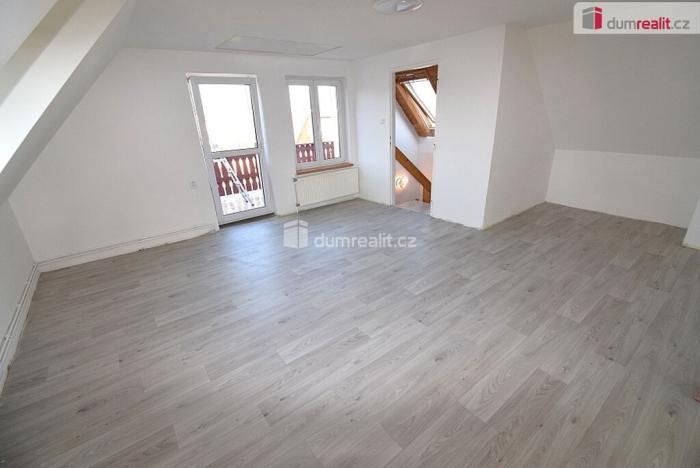 Pronájem rodinného domu, Jesenice, Na Veselí, 150 m2