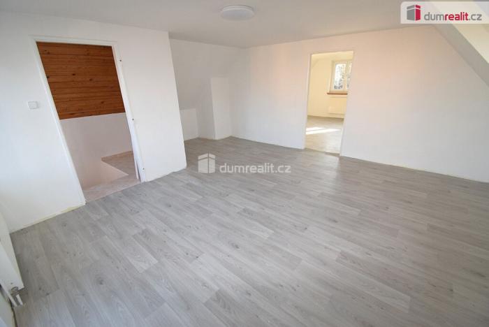 Pronájem rodinného domu, Jesenice, Na Veselí, 150 m2