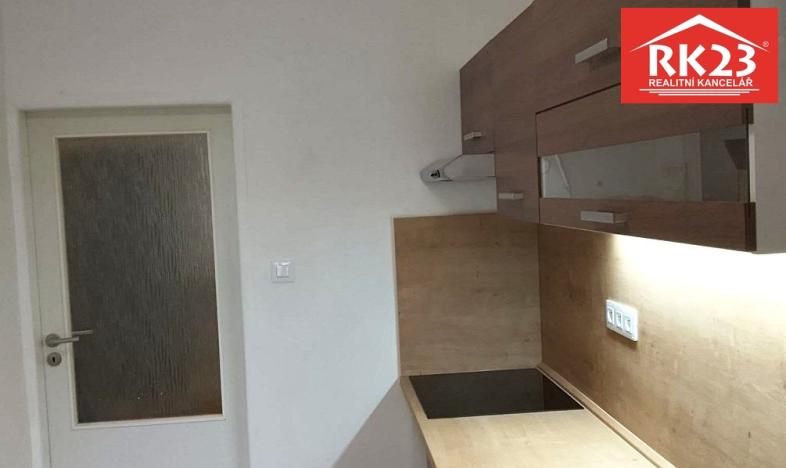 Pronájem bytu 1+1, Cheb, Dlouhá, 36 m2