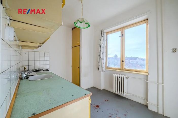 Prodej bytu 3+1, Plzeň, Částkova, 64 m2