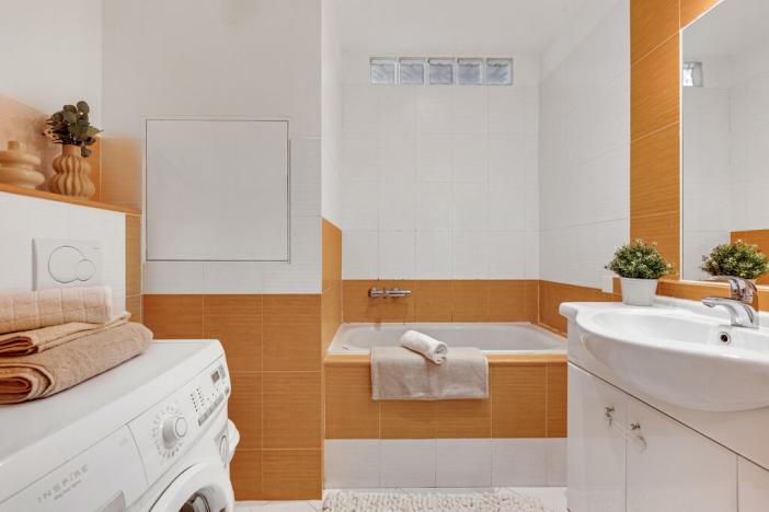 Prodej bytu 2+kk, Praha - Bohnice, Zelenohorská, 42 m2