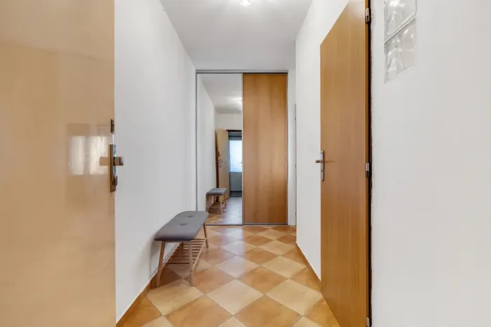 Prodej bytu 2+kk, Praha - Bohnice, Zelenohorská, 42 m2