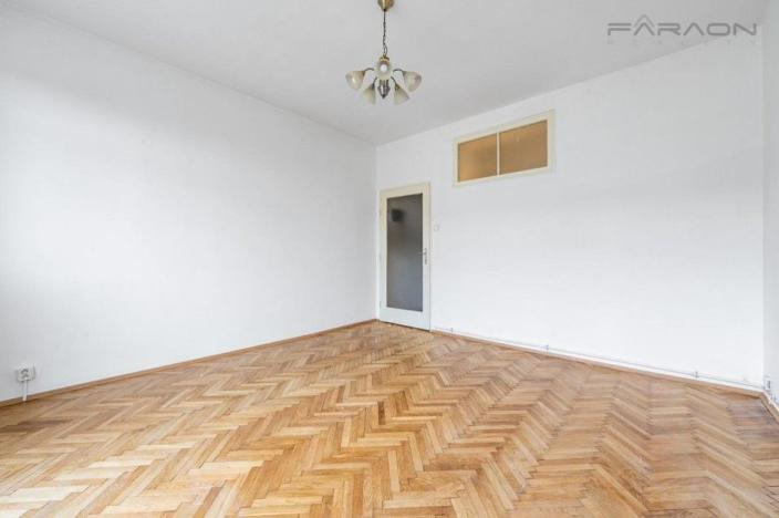 Prodej bytu 1+1, Praha - Strašnice, Vykáňská, 32 m2