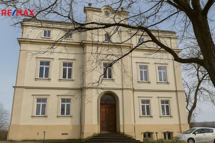 Pronájem rodinného domu, Slaný, 23953 m2