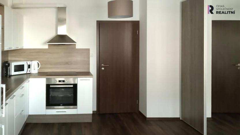 Pronájem bytu 1+kk, Praha - Dolní Měcholupy, Honzíkova, 27 m2