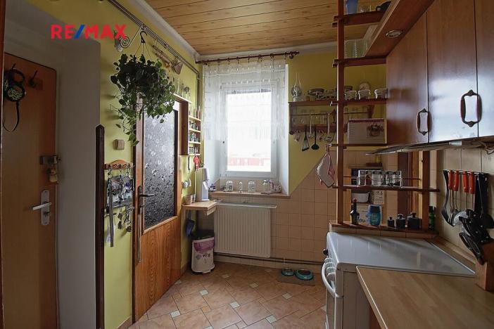 Pronájem bytu 2+kk, Chomutov, Kadaňská, 45 m2