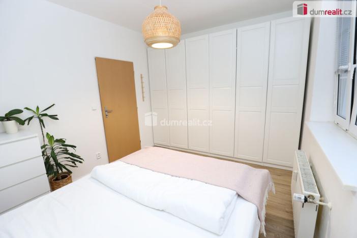 Prodej bytu 2+1, Mariánské Lázně - Úšovice, Kubelíkova, 49 m2