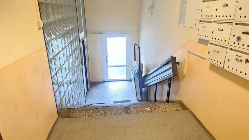 Prodej bytu 2+kk, Teplice, U Červeného kostela, 42 m2