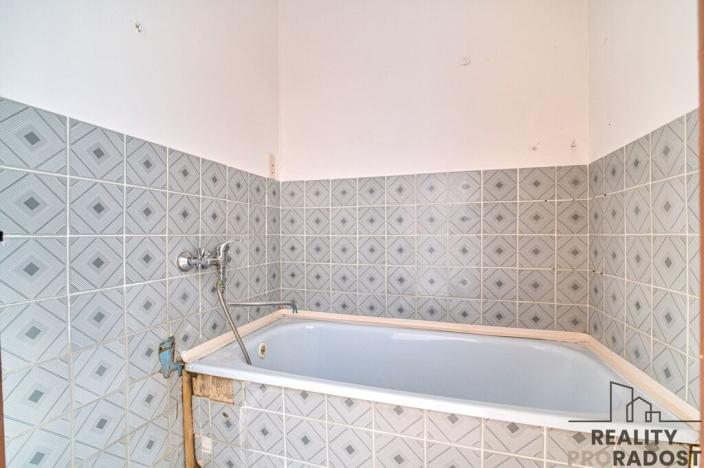 Prodej bytu 2+1, Karviná, Horova, 56 m2