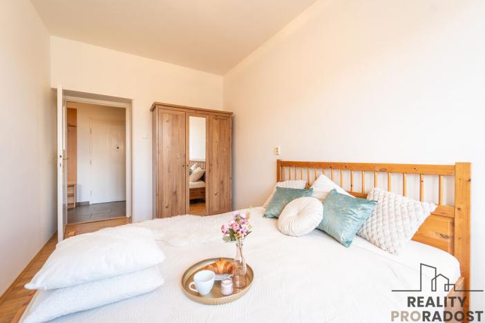 Prodej bytu 2+kk, Praha - Staré Město, Kozí, 45 m2