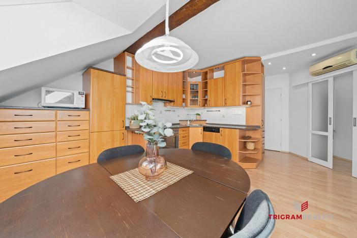 Prodej bytu 3+1, Hradec Králové, Klumparova, 89 m2