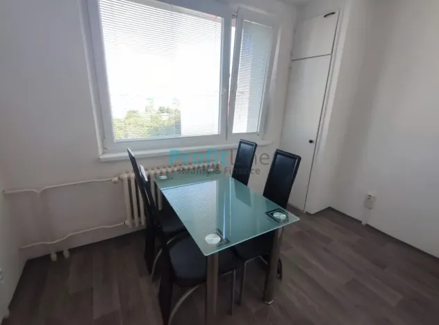 Pronájem bytu 3+1, Mohelnice, nám. Kosmonautů, 73 m2