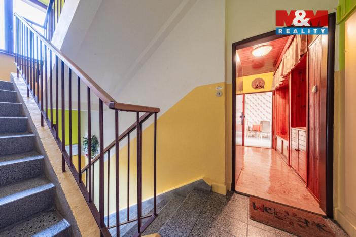 Prodej bytu 2+1, Průhonice, Školní, 53 m2