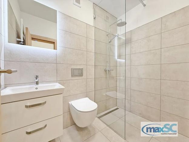 Pronájem bytu 2+kk, Holice, Hradecká, 42 m2