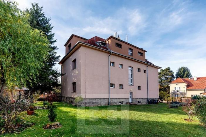 Prodej bytu 2+1, Říčany, nám. Československé armády, 61 m2