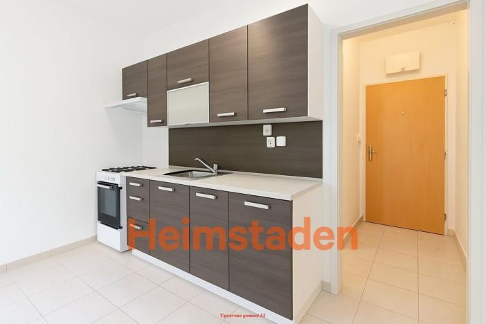 Pronájem bytu 1+kk, Karviná - Nové Město, Kořenského, 25 m2