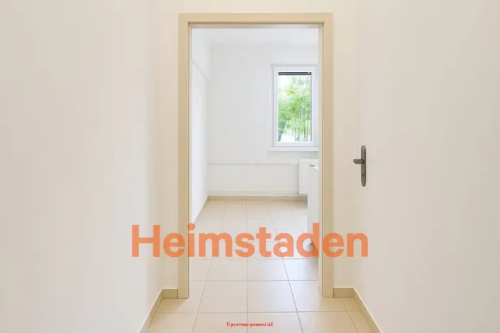 Pronájem bytu 1+kk, Karviná - Nové Město, Kořenského, 25 m2