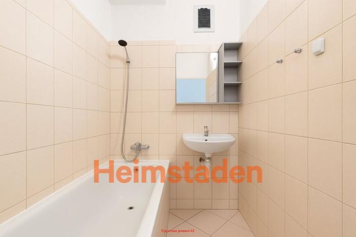 Pronájem bytu 2+1, Ostrava - Poruba, Komenského, 62 m2