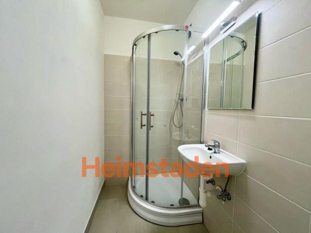 Pronájem bytu 1+kk, Frýdek-Místek - Místek, Československé armády, 27 m2