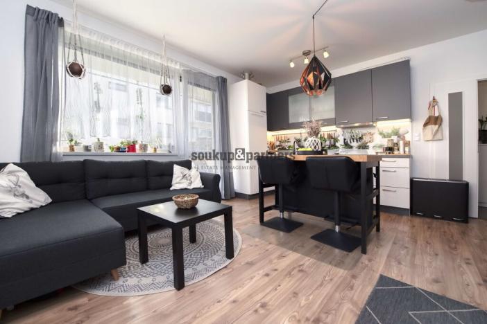 Prodej bytu 2+kk, Horoměřice, T. G. Masaryka, 53 m2