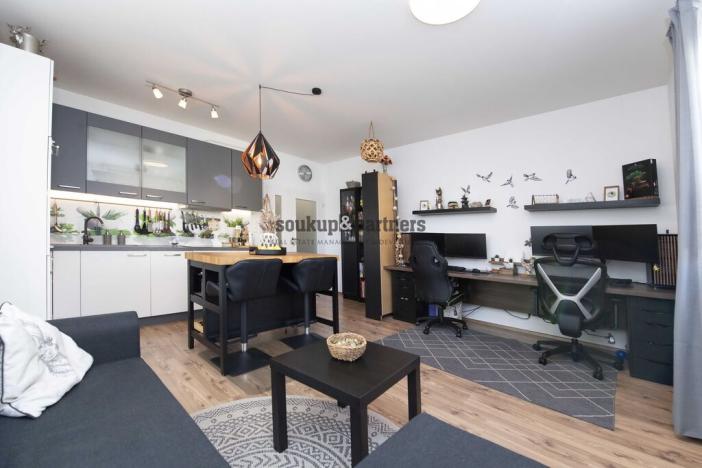 Prodej bytu 2+kk, Horoměřice, T. G. Masaryka, 53 m2