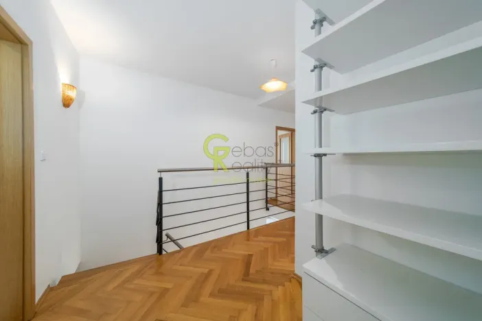 Prodej bytu 3+kk, Praha - Michle, Ve vilách, 108 m2