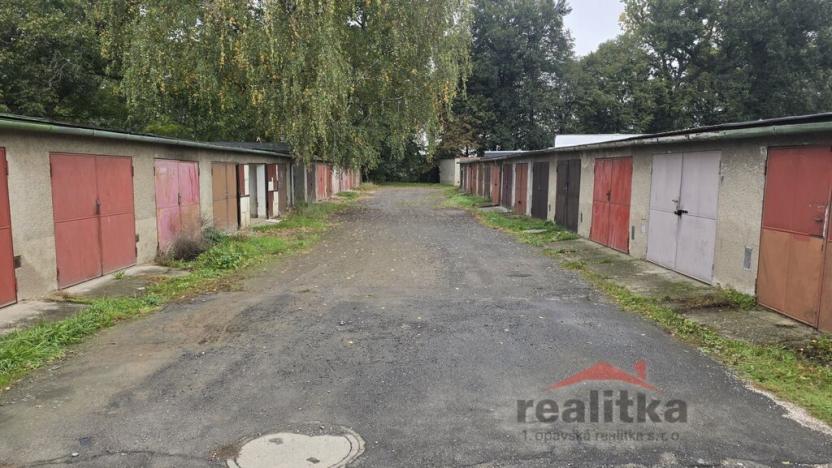 Prodej garáže, Opava, Holasická, 19 m2