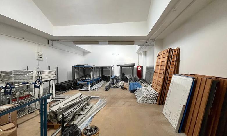 Prodej skladu, Brno, Kaštanová, 1806 m2