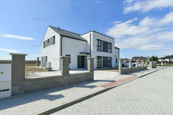 Prodej bytu 5+kk, Slaný, 156 m2