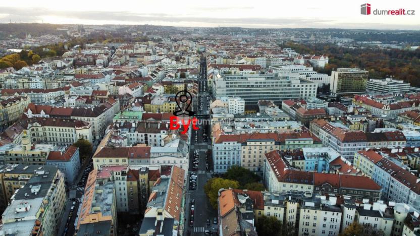 Prodej bytu 3+1, Praha - Holešovice, Janovského, 90 m2