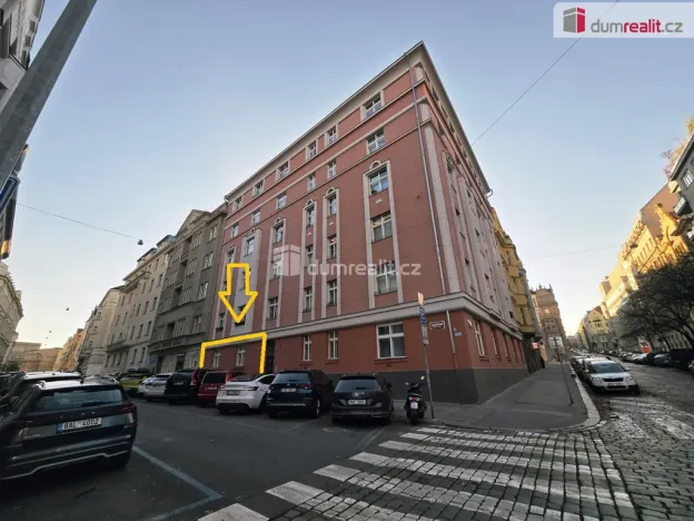Prodej bytu 3+1, Praha - Holešovice, Janovského, 90 m2