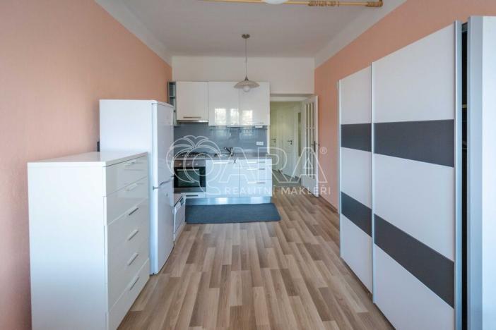 Pronájem bytu 2+kk, Praha - Libeň, U libeňského pivovaru, 49 m2