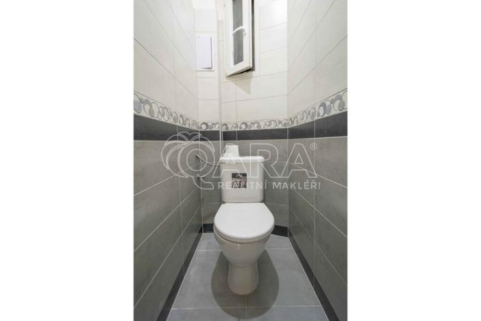 Pronájem bytu 2+kk, Praha - Libeň, U libeňského pivovaru, 49 m2