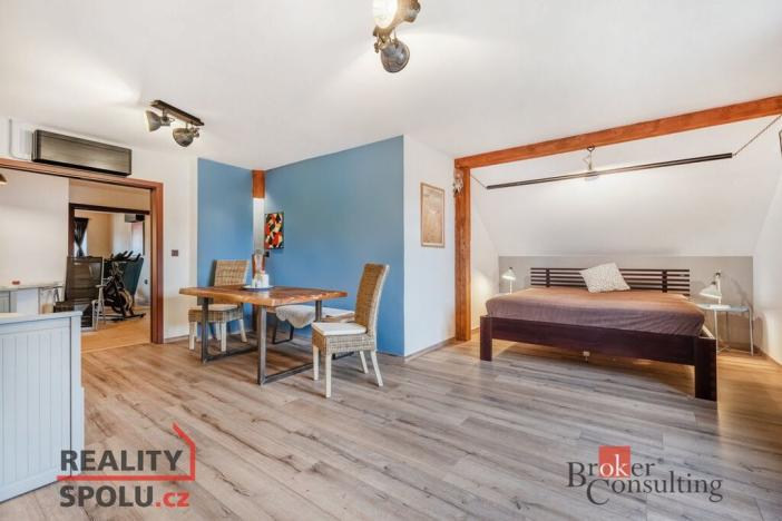 Prodej rodinného domu, Roprachtice, 460 m2