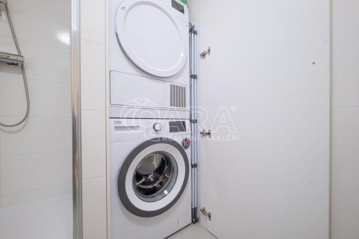 Pronájem bytu 3+1, Praha - Kobylisy, Střekovská, 64 m2